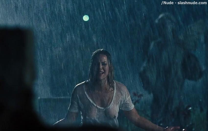 Abbie Cornish Breasts In Wet See Through From Seven Psychopaths 7