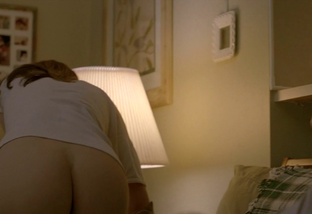 Alexandra Daddario Nude Top To Bottom On True Detective 33