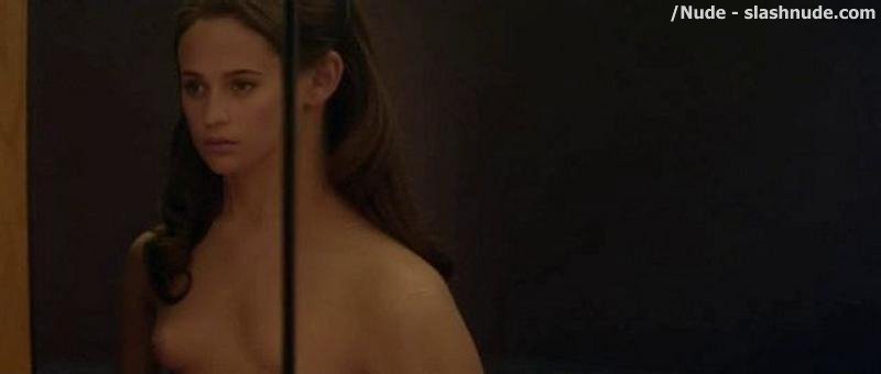 Alicia Vikander Nude Full Frontal In Ex Machina 2