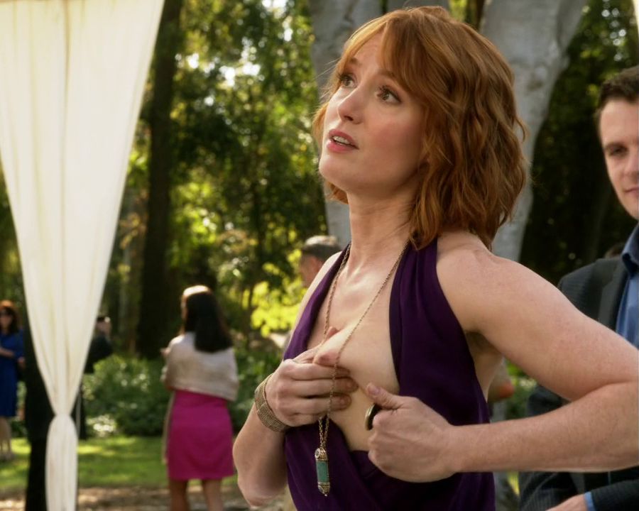 Alicia Witt Topless Breast Out On House Of Lies 2