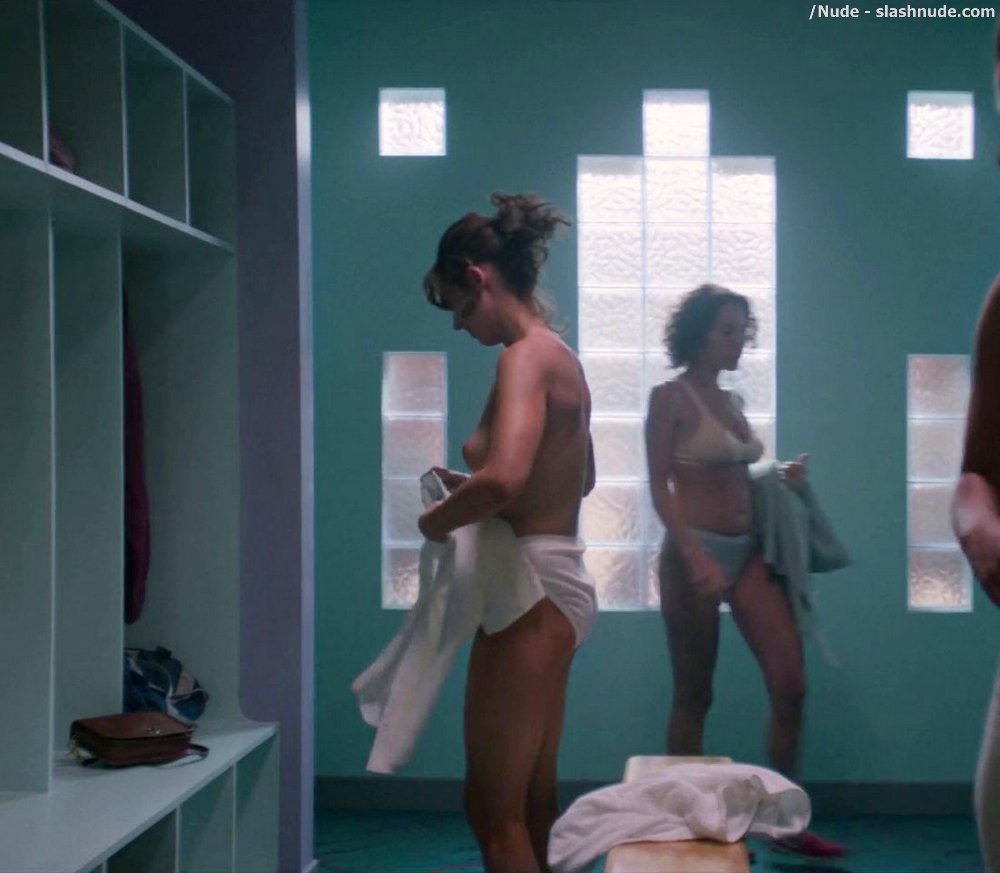 Alison Brie Nude In Glow Sex Scene 11