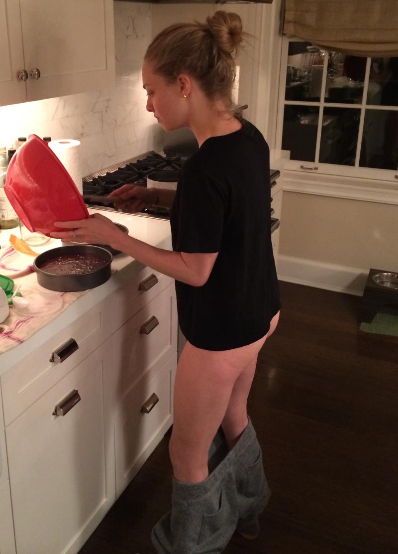 Amanda Seyfried Nude And Blowjob Leaked Photos 15