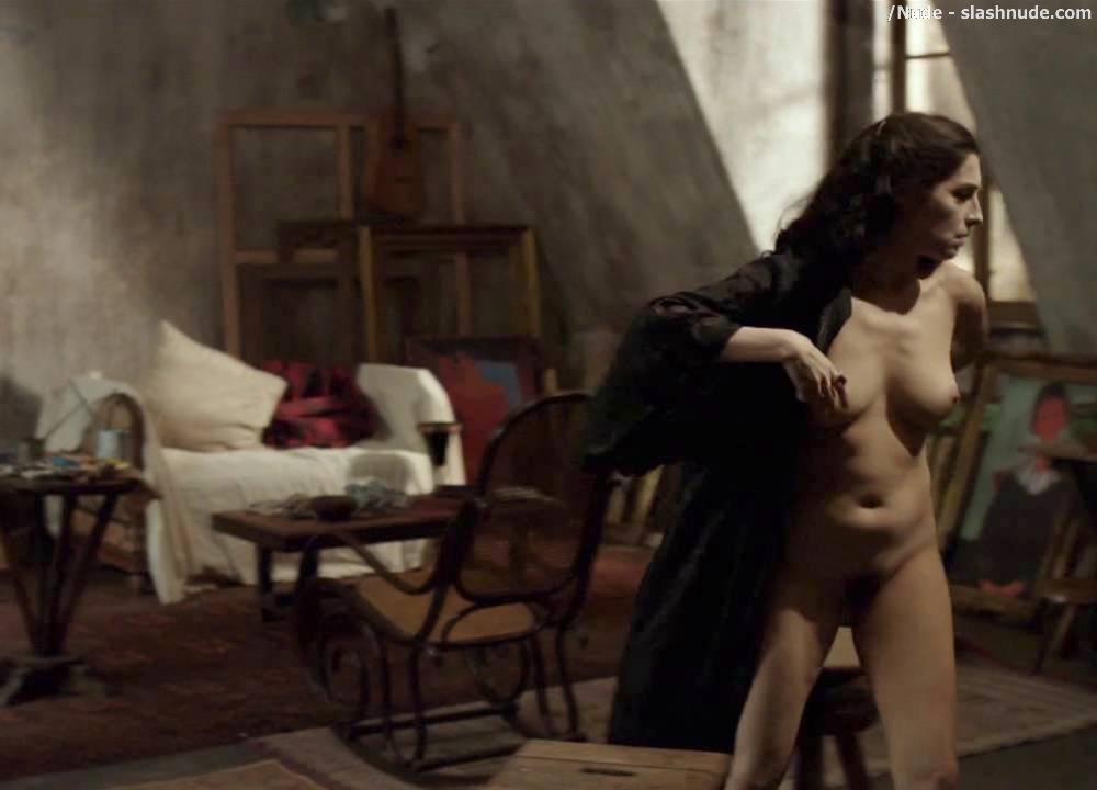 Amira Casar Nude Is Fit To Be Art 7