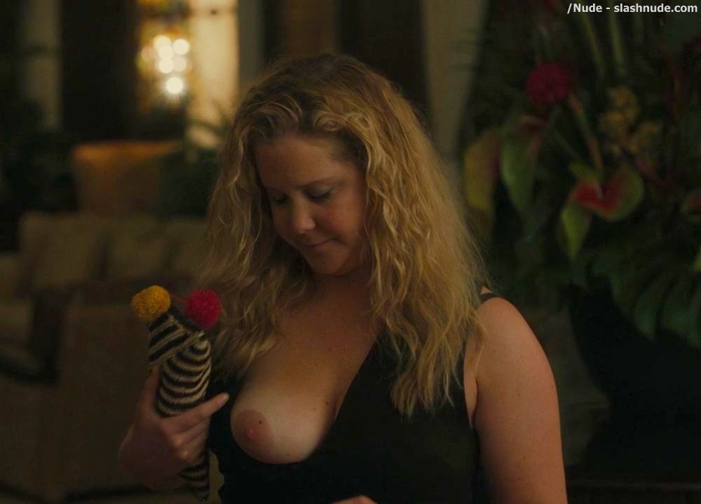 Amy Schumer Topless In Snatched 10
