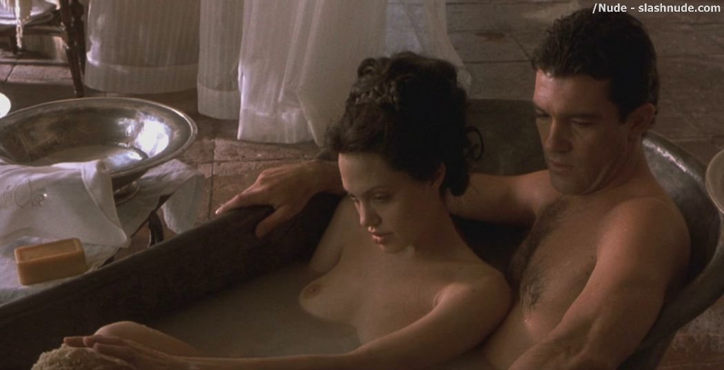 Angelina Jolie Nude In Original Sin 3