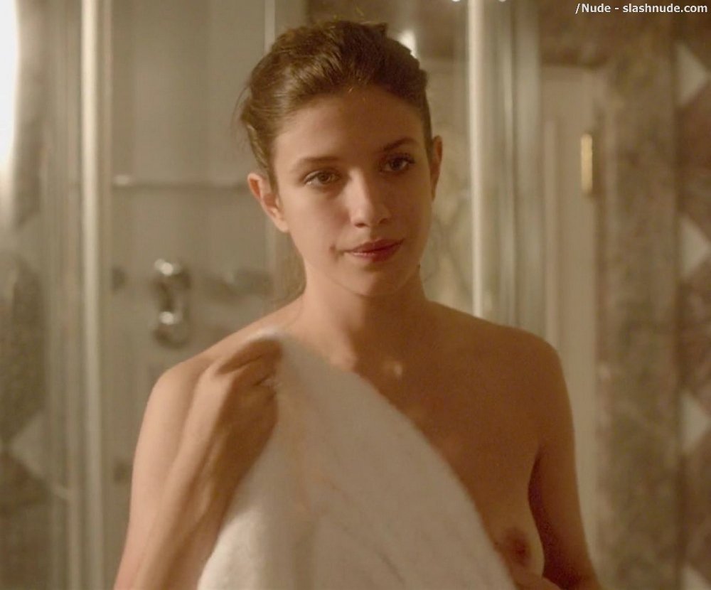 Anna Chipovskaya Nude Shower Scene In About Love 20