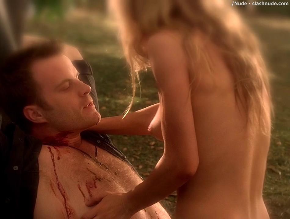 Anna Paquin Nude Brings Light To Season Six Of True Blood 18