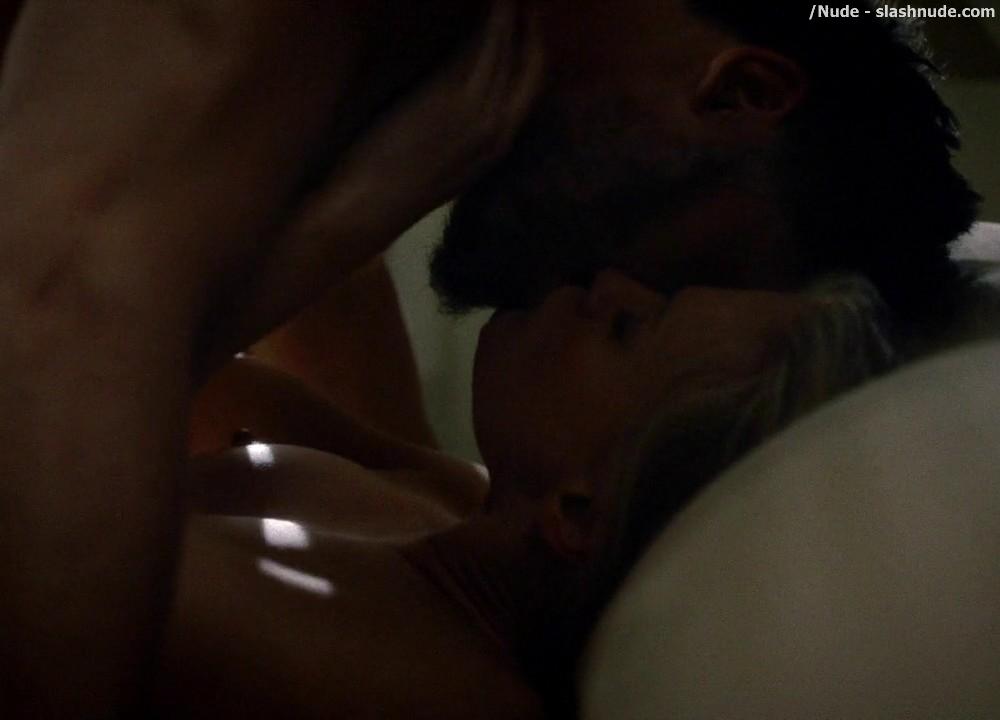 Anna Paquin Topless From True Blood Final Season Premiere 22