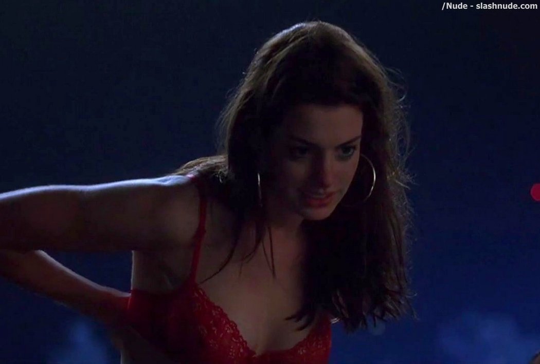 Anne Hathaway Nude In Havoc 1