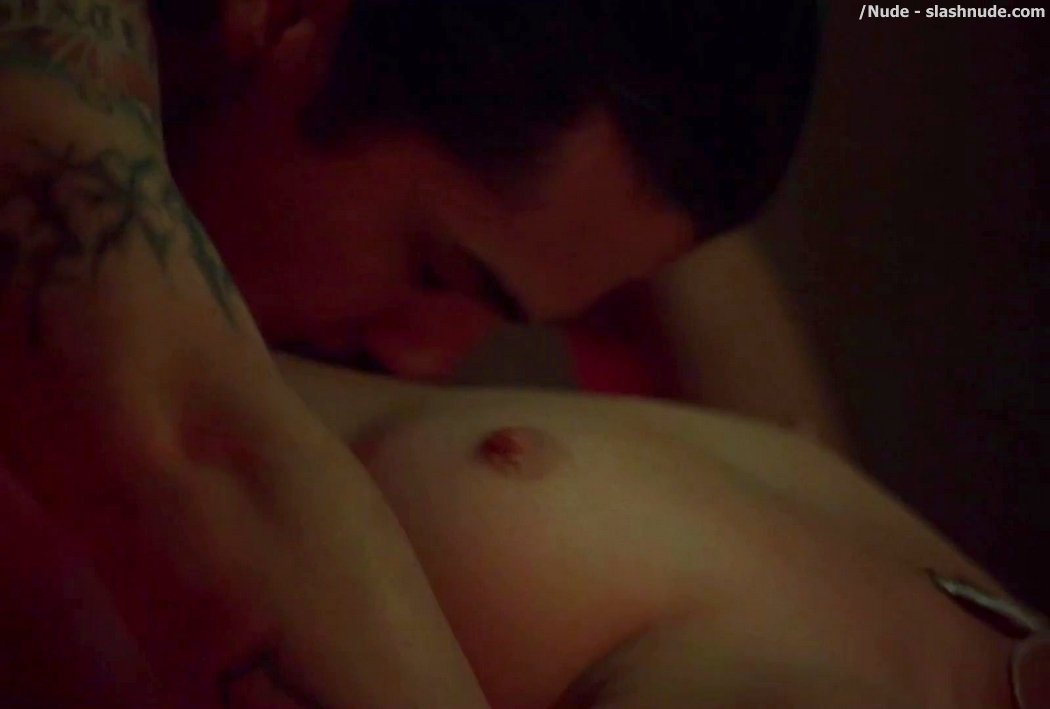 Anne Hathaway Nude In Havoc 23