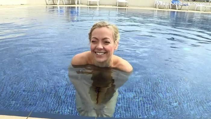 Bbc Cherry Healey Nude To Overcome Body Dilemmas 18