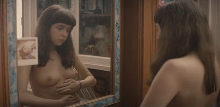 Bel Powley Nude Top To Bottom In Diary Of A Teenage Girl 8