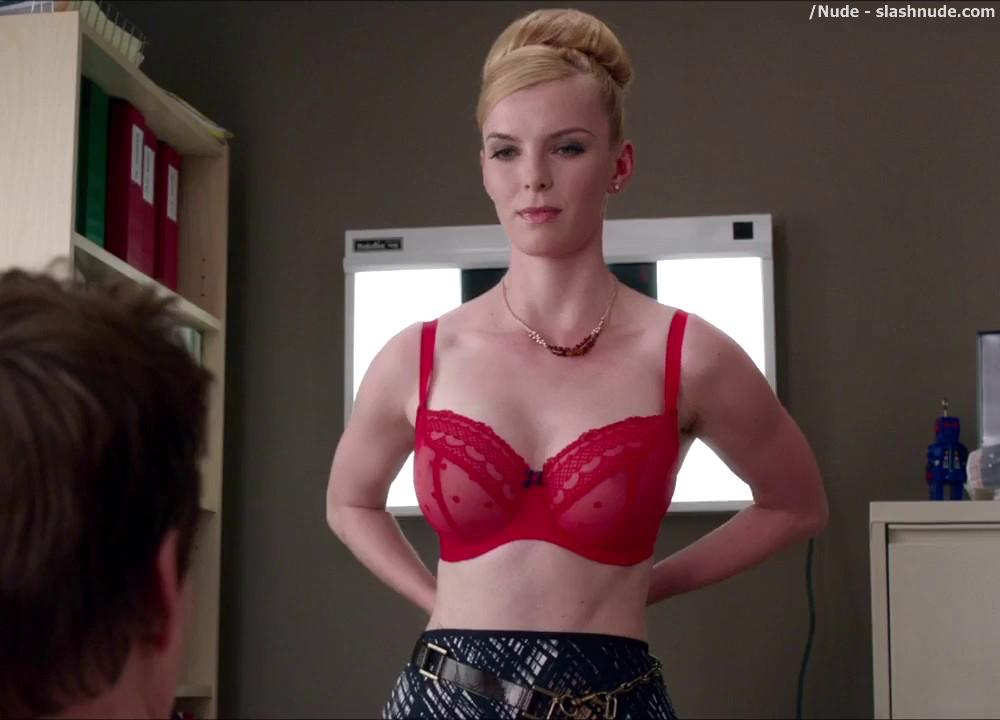 Betty Gilpin Topless For A Check Up On Nurse Jackie 1