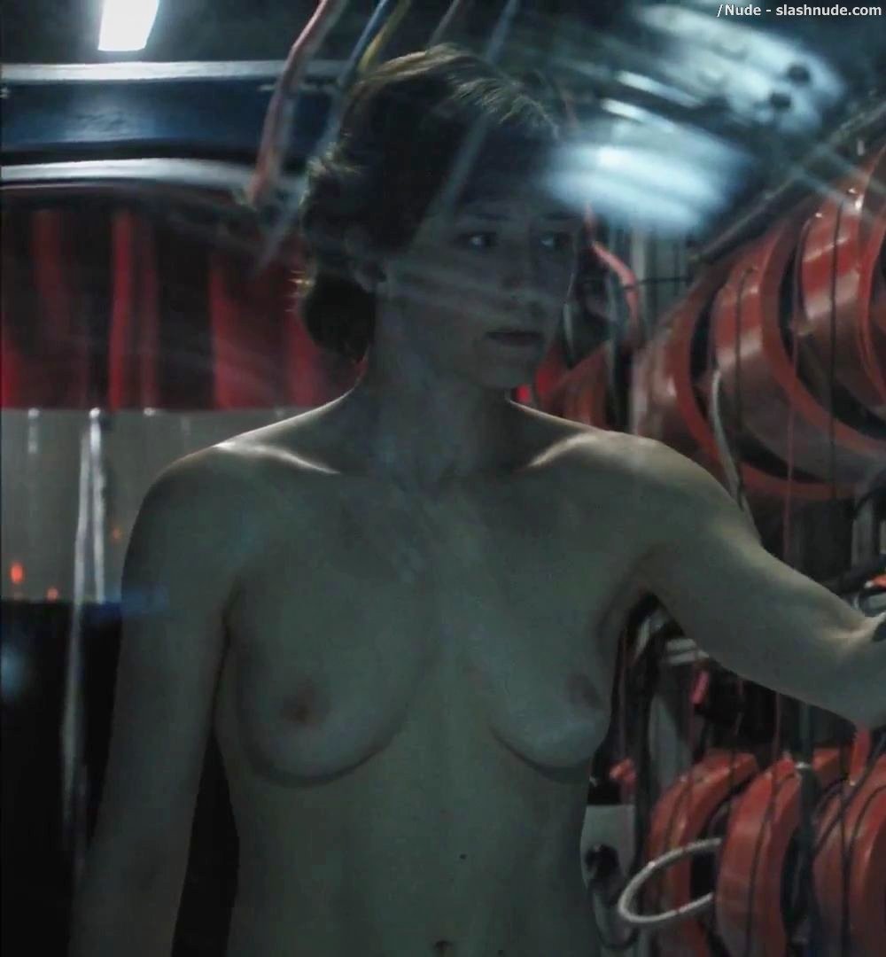Coon naked carrie Carrie Coon