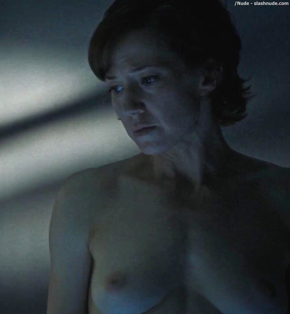 Carrie Coon Nude In The Leftovers 30