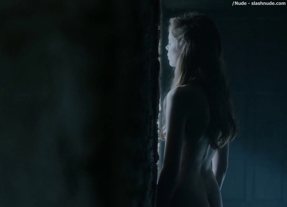 Charlotte Hope Nude On Game Of Thrones 1