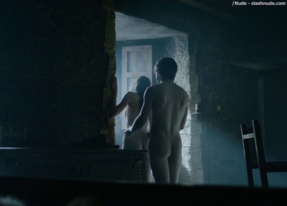 Charlotte Hope Nude On Game Of Thrones 17