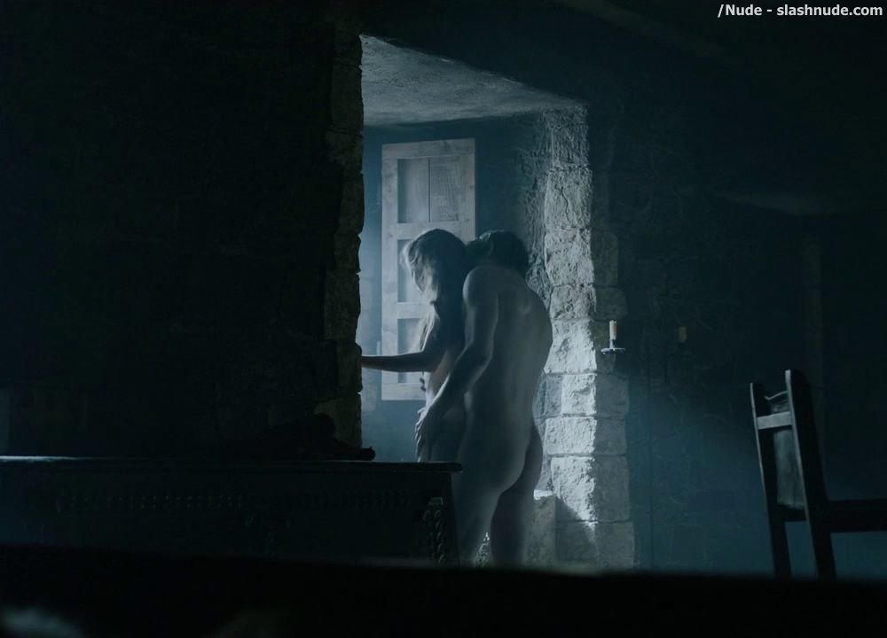 Charlotte Hope Nude On Game Of Thrones 44
