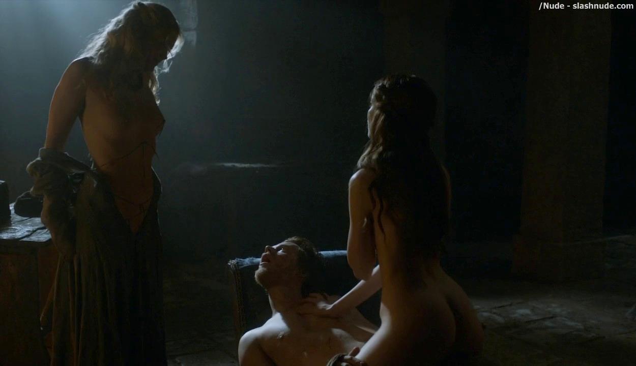 Charlotte Hope Stephanie Blacker Nude Together On Game Of Thrones 17