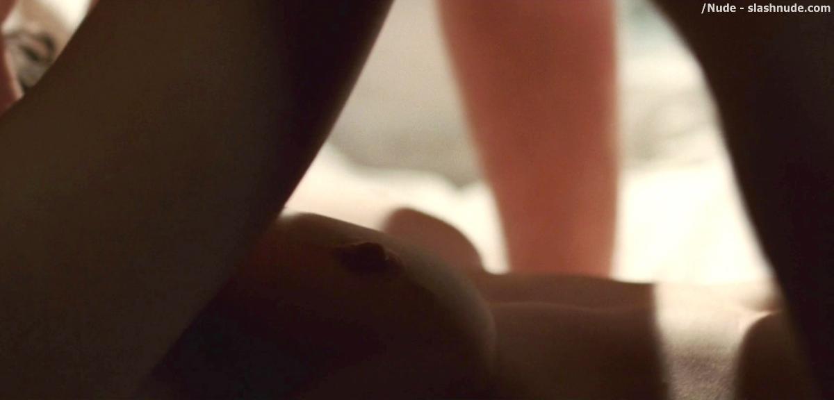 Christina Ricci Nude In Bed From Bel Ami 8