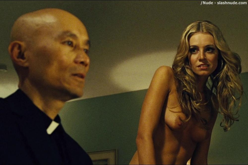 Christine Marzano Topless In Seven Psychopaths 13