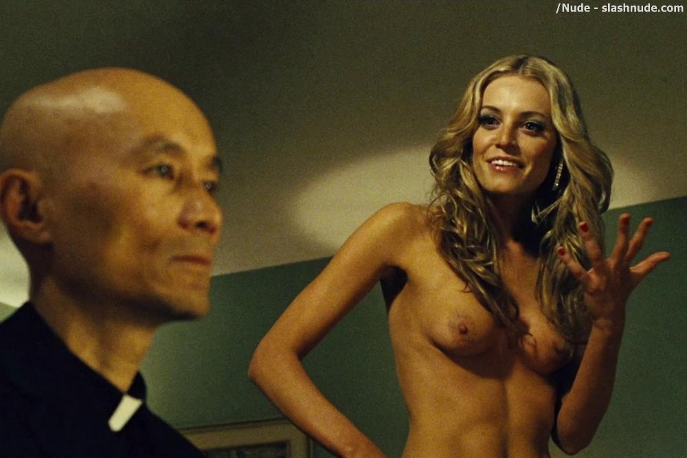 Christine Marzano Topless In Seven Psychopaths 18