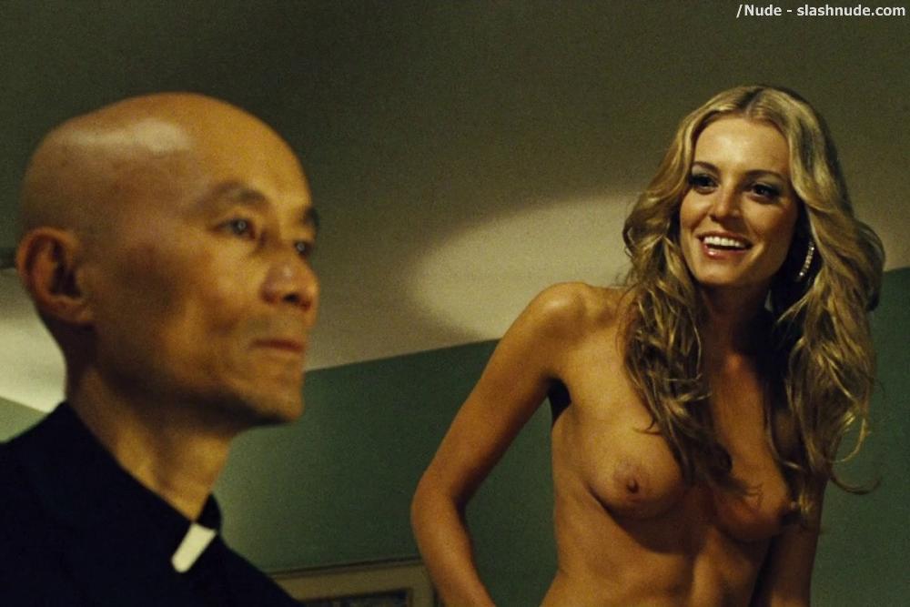 Christine Marzano Topless In Seven Psychopaths 20