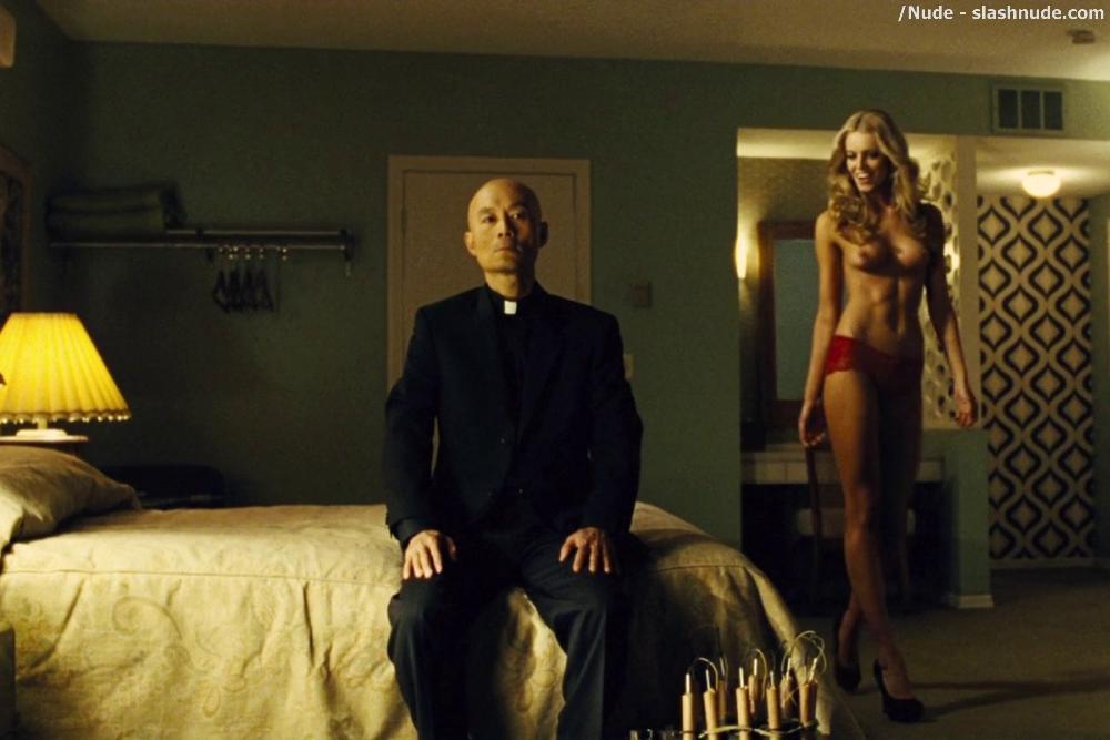Christine Marzano Topless In Seven Psychopaths 6