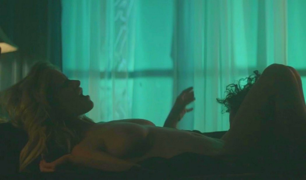 Cody Renee Cameron Nude In Officer Downe Oral Sex Scene 12