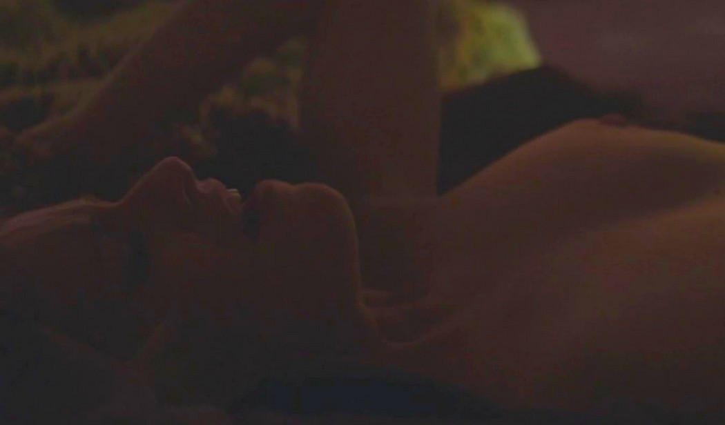 Cody Renee Cameron Nude In Officer Downe Oral Sex Scene 20