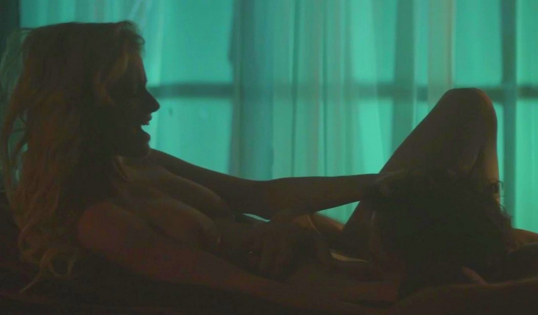 Cody Renee Cameron Nude In Officer Downe Oral Sex Scene 22