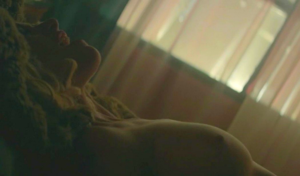 Cody Renee Cameron Nude In Officer Downe Oral Sex Scene 3