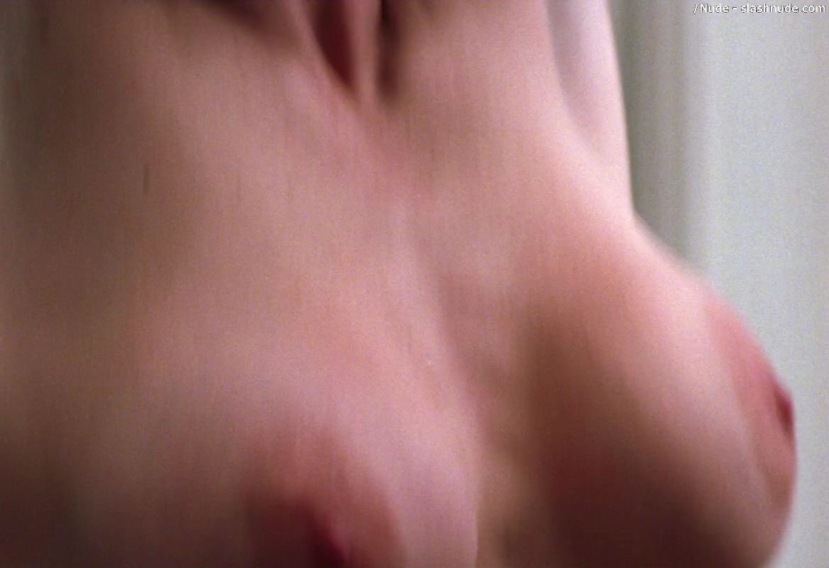 Connie Nielsen Nude Full Frontal In The Devil Advocate 2