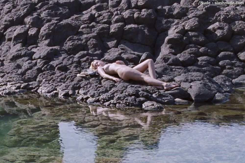 Dakota Johnson Nude Full Frontal In A Bigger Splash 13