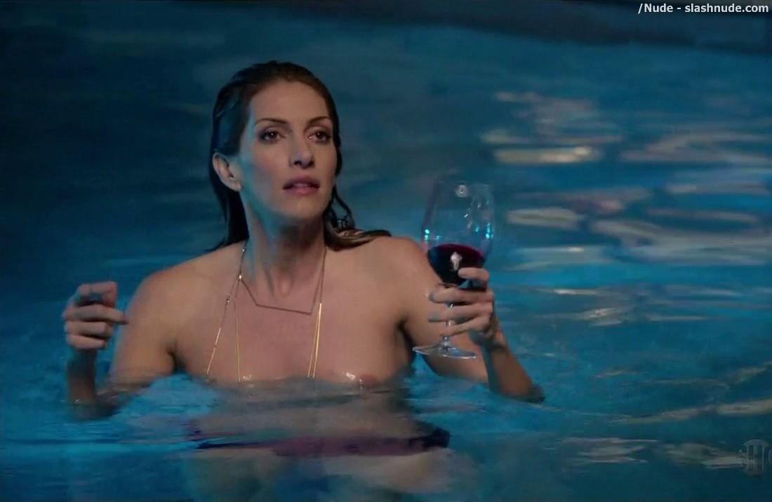 Dawn Olivieri Topless In The Pool On House Of Lies 19