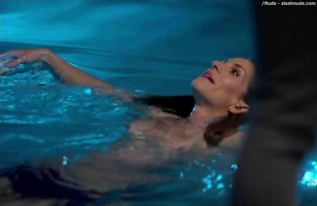Dawn Olivieri Topless In The Pool On House Of Lies 9