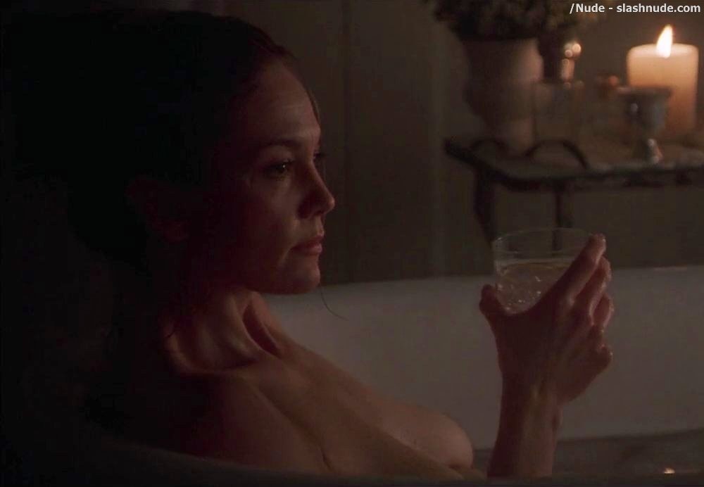 Diane Lane Nude In Unfaithful Bathtub Scene 21