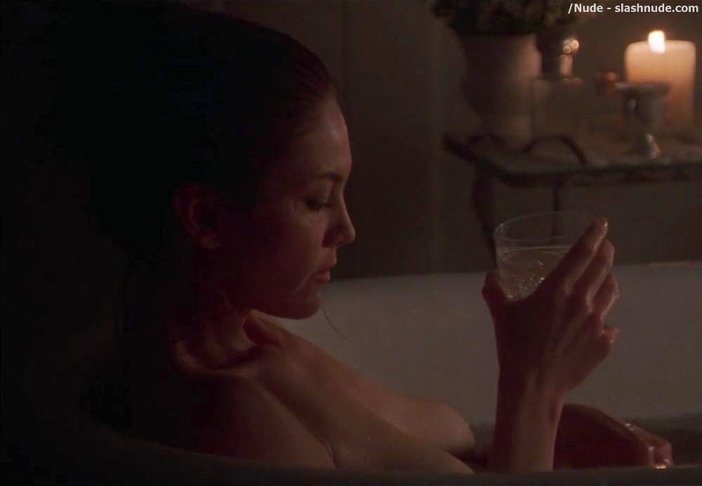 Diane Lane Nude In Unfaithful Bathtub Scene 22