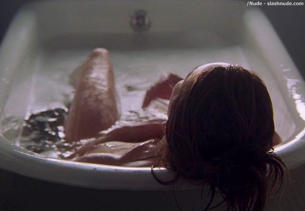 Diane Lane Nude In Unfaithful Bathtub Scene 4