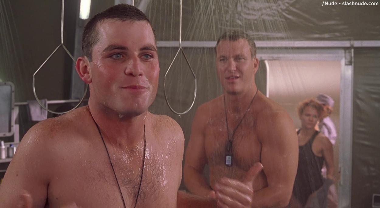 Dina Meyer Topless Starship Troopers Shower 8
