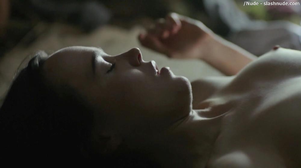 Ellen Page Topless In Into Forest 7