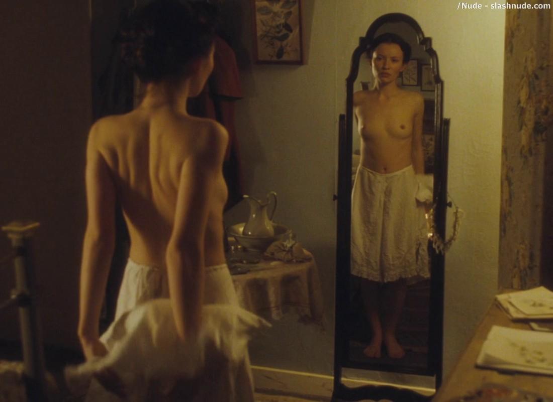 Emily Browning Nude Full Frontal In Summer In February 1