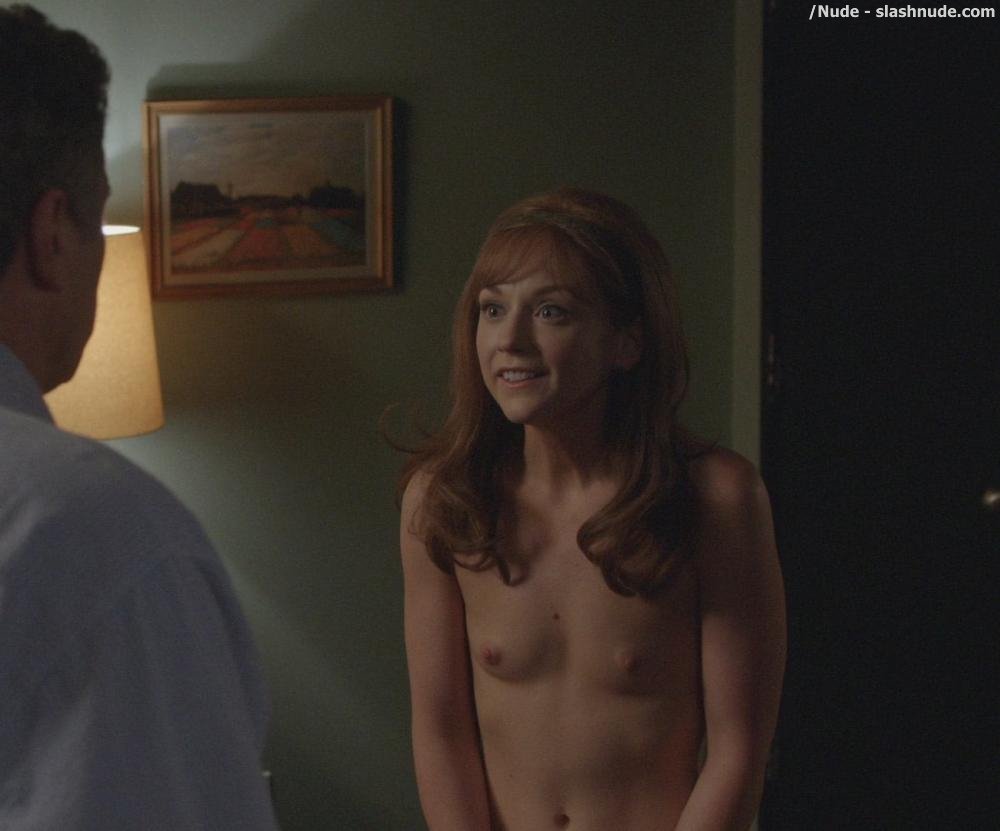Emily Kinney Nude Debut On Masters Of Sex 10