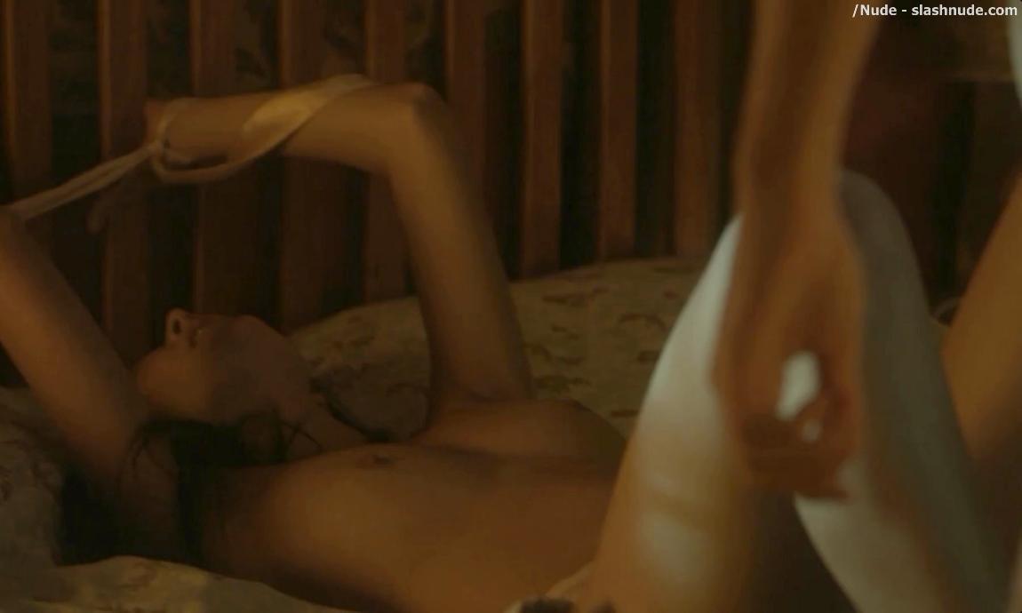 Emily Piggford Nude To Get It On From Hemlock Grove 21