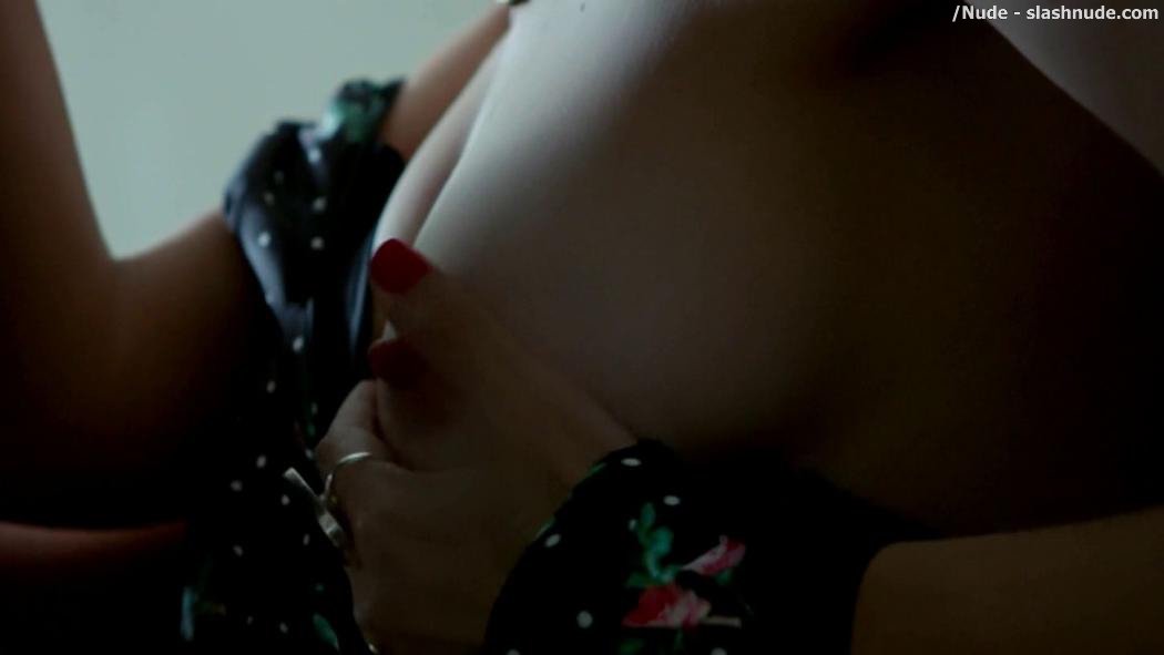 Emmanuelle Beart Topless In My Mistress 18
