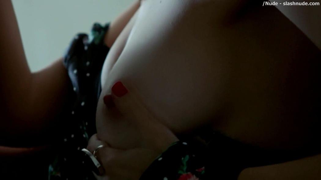 Emmanuelle Beart Topless In My Mistress 19