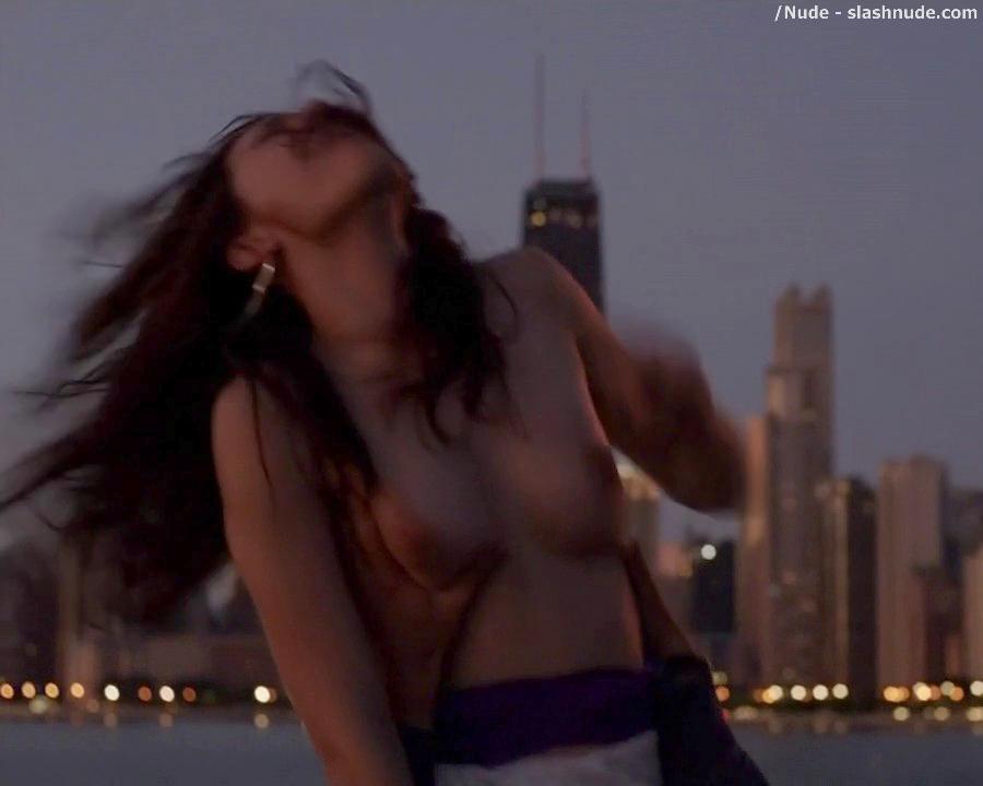 Emmy Rossum Topless For Sex In The Park On Shameless 5