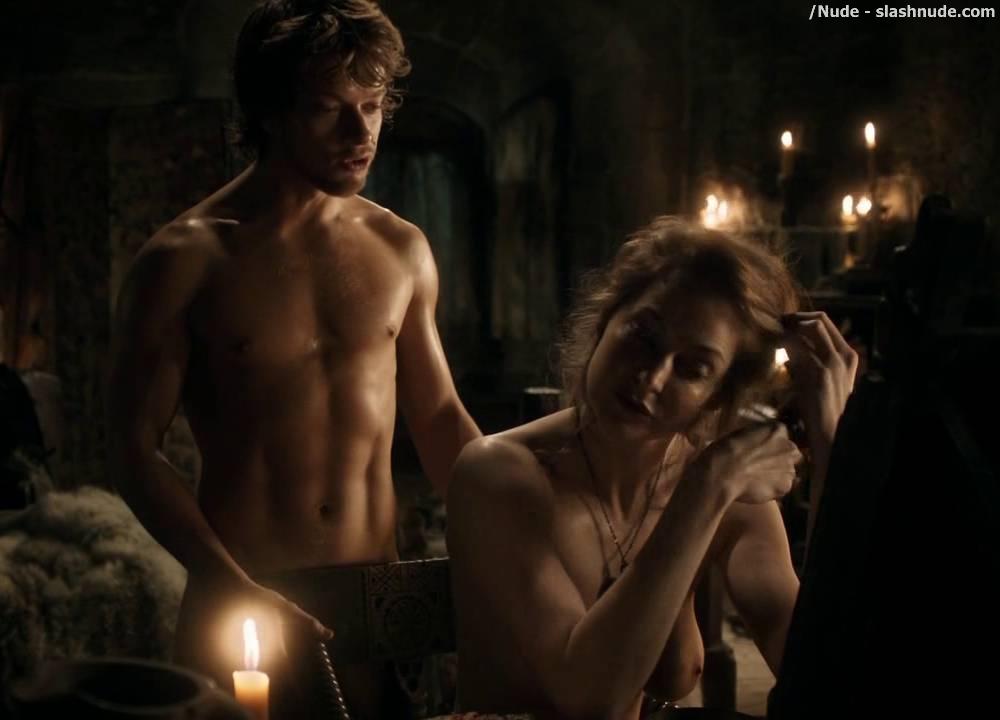 Esme Bianco Nude Sex Scene From Game Of Thrones 24