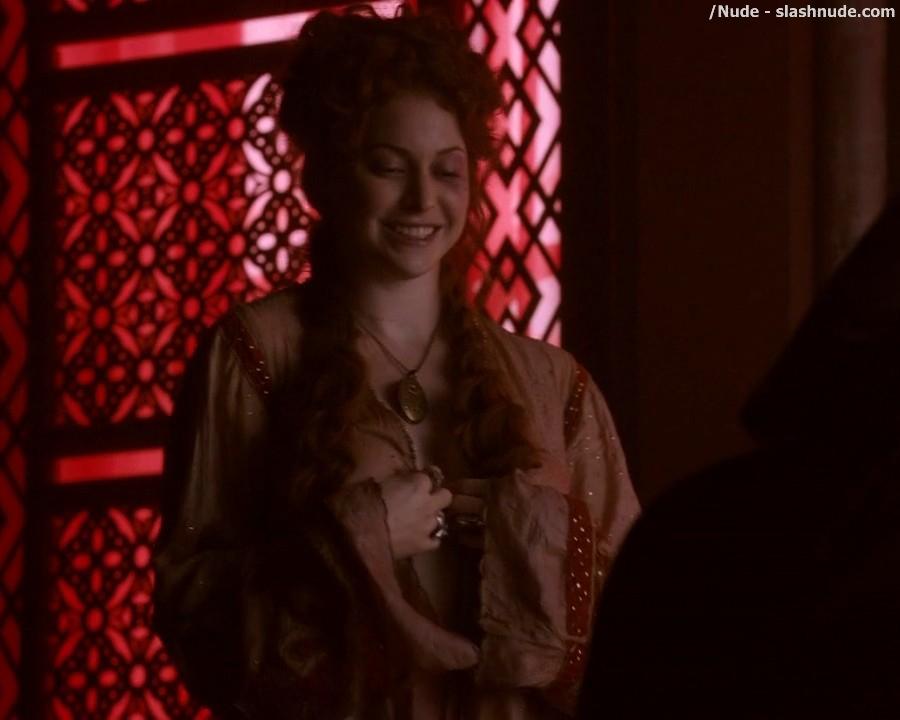 Esme Bianco Topless For The Man On Game Of Thrones 1