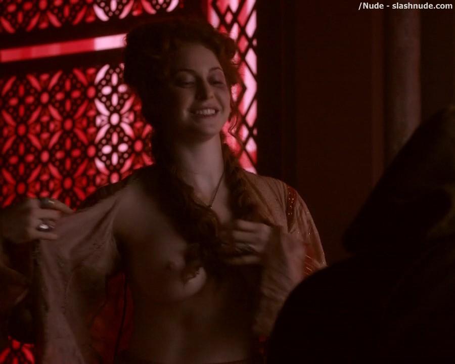 Esme Bianco Topless For The Man On Game Of Thrones 3